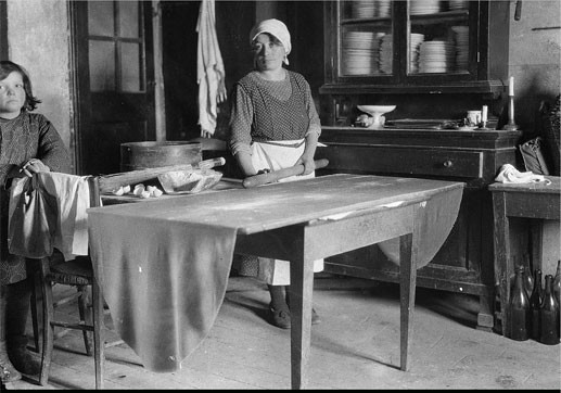 Fotografia e Lingua: L’Impatto di Paul Scheuermeier sull’Italiano